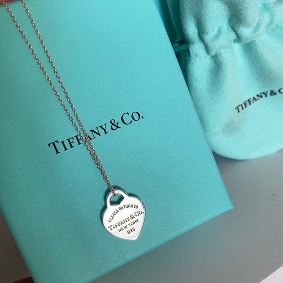 Tiffany & Co. Heart Tag Pendant Necklace - Picture 2 of 2